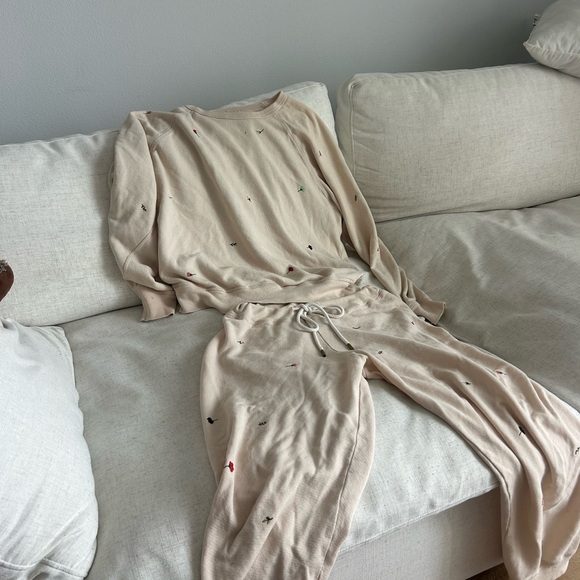 THE GREAT. Cream Sweatshirt with Multicolor Embroidery - Picture 3 of 6